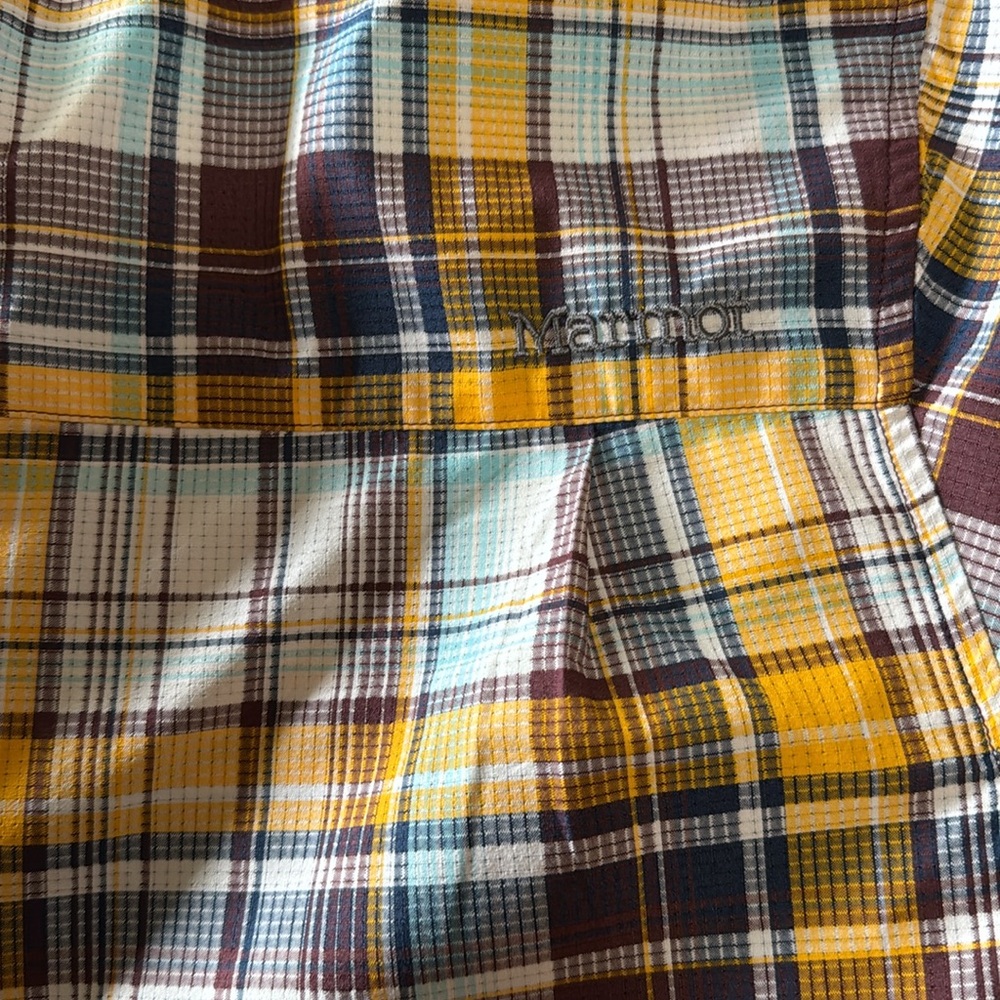 Marmot Men's Large Plaid Short Sleeve Shirt - Picture 3 of 3